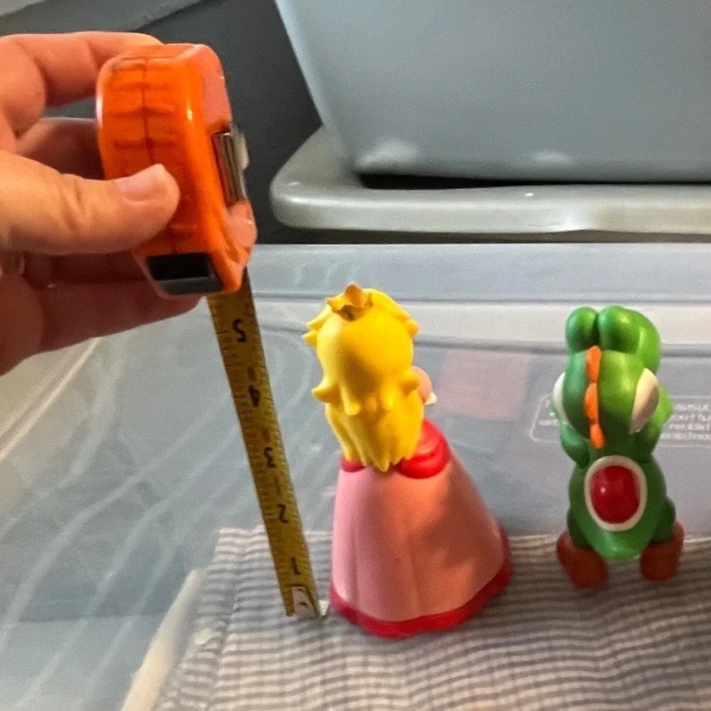 Nintendo Super‎ Mario Bros Action Figure Lot Mario Luigi Peach Yoshi Bowser 5pc